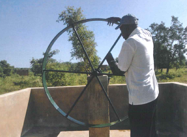 Abastament d'aigua potable a Burkina Faso mitjançant la construcció de pous. Any 2012.