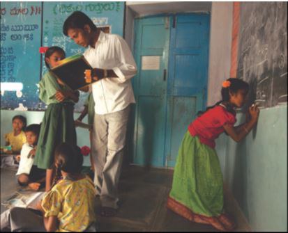 Millora en l’accés a una educació secundaria pública de qualitat per a nois i noies adolescents i desfavorits, fomentant l’equitat de gènere, al districte d’Anantapur, India