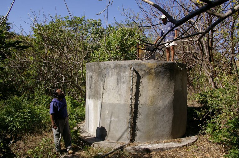 Seguretat en l’ abastiment d’aigua per al consum i la producció agropecuària en comunitats rurals.